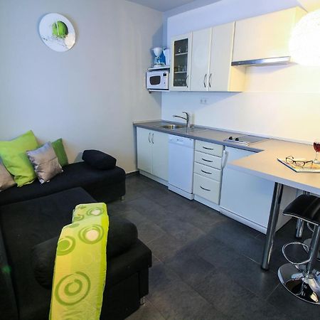 Apartments Jadra - With Parking Primošten Exteriör bild